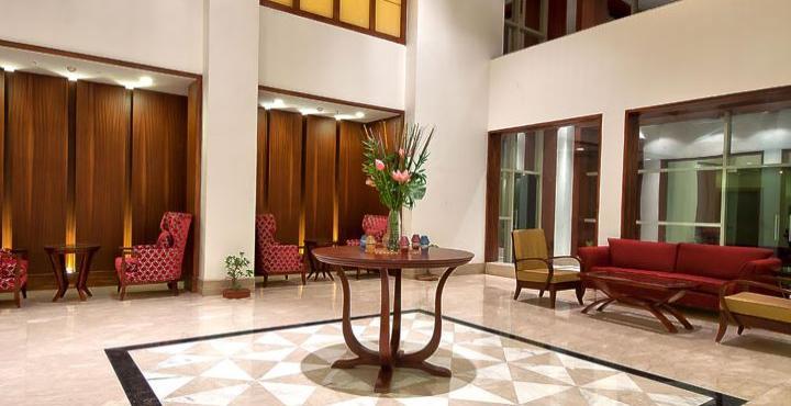 The Golden Plaza Hotel Panchkula Eksteriør billede