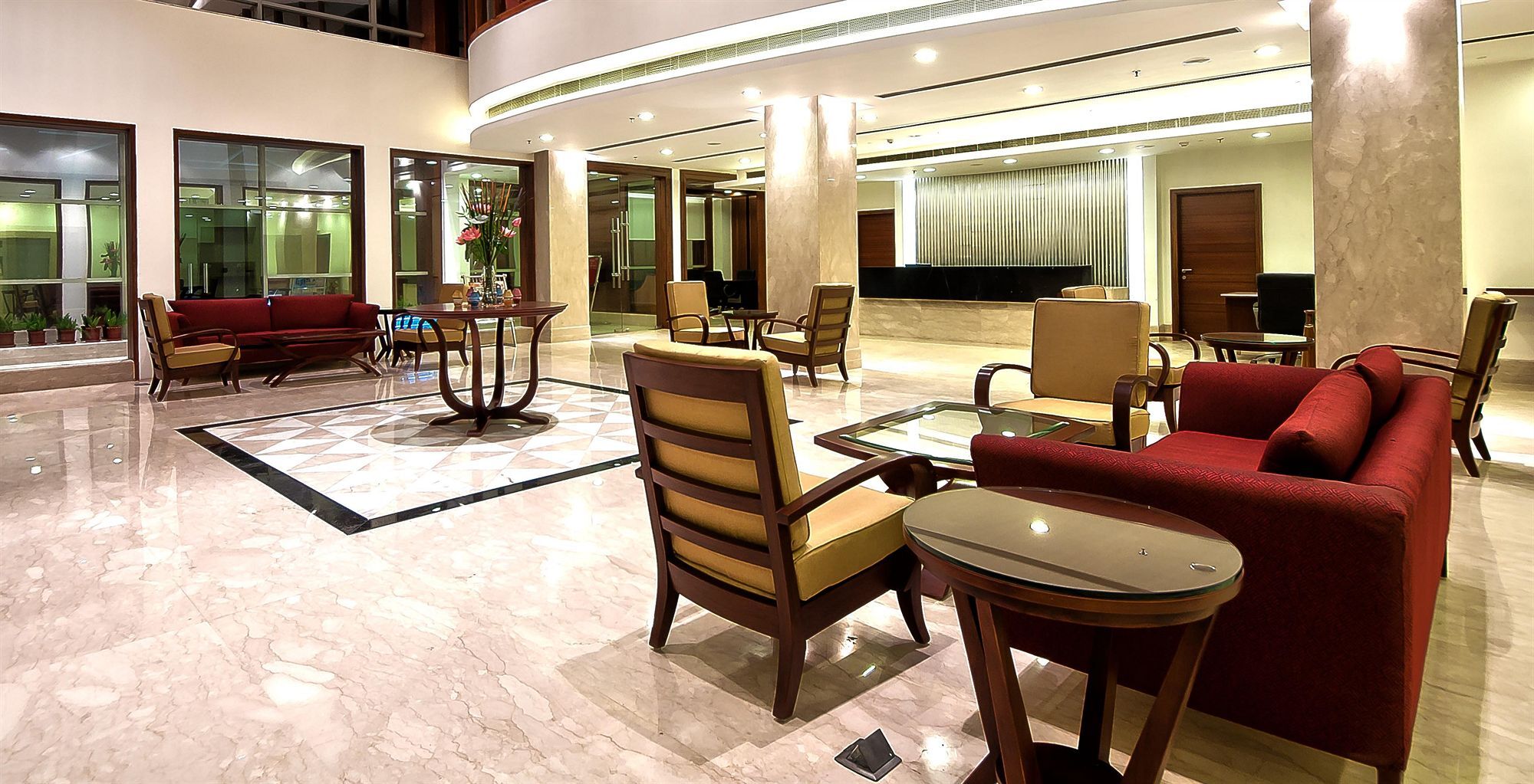 The Golden Plaza Hotel Panchkula Eksteriør billede