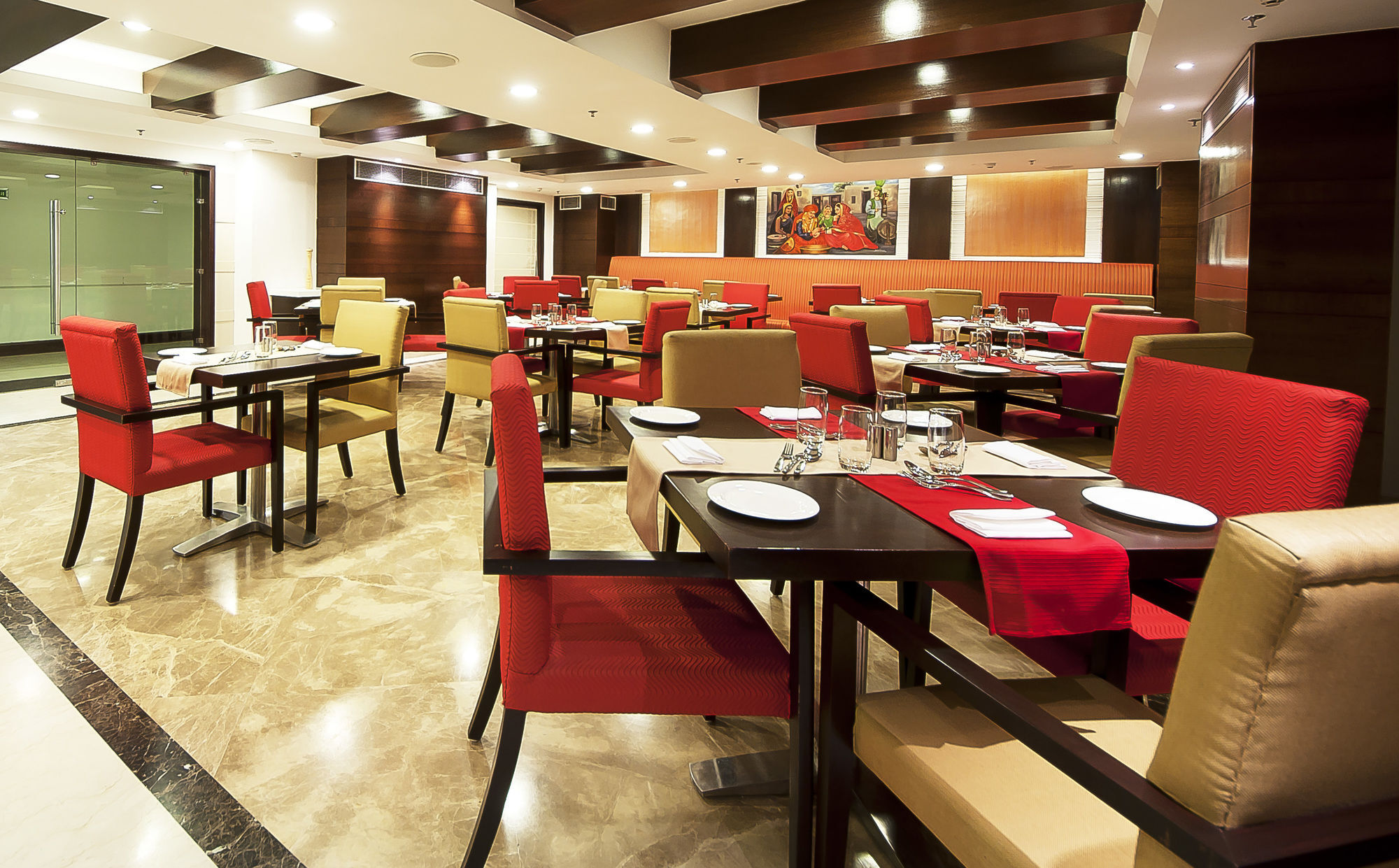 The Golden Plaza Hotel Panchkula Eksteriør billede