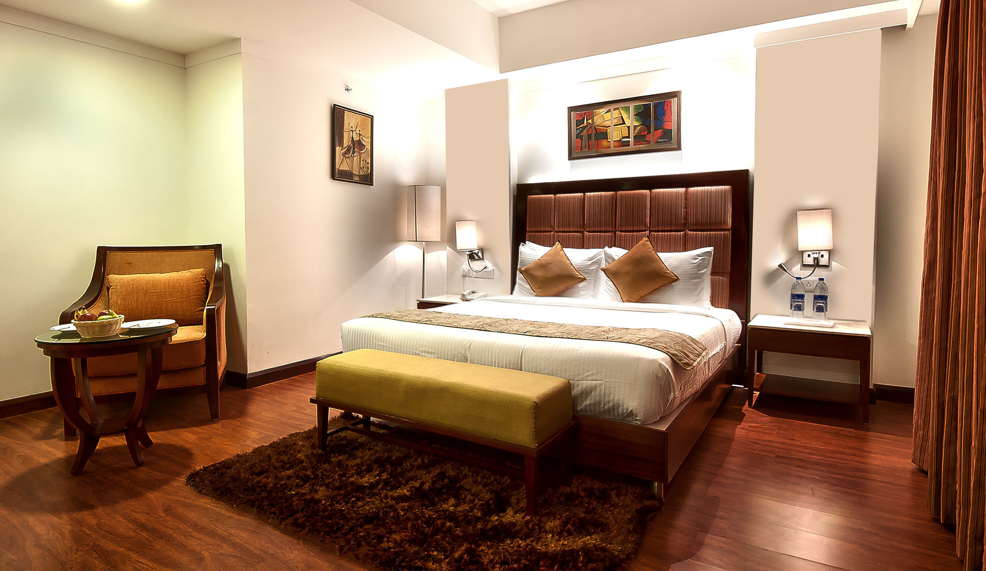 The Golden Plaza Hotel Panchkula Eksteriør billede
